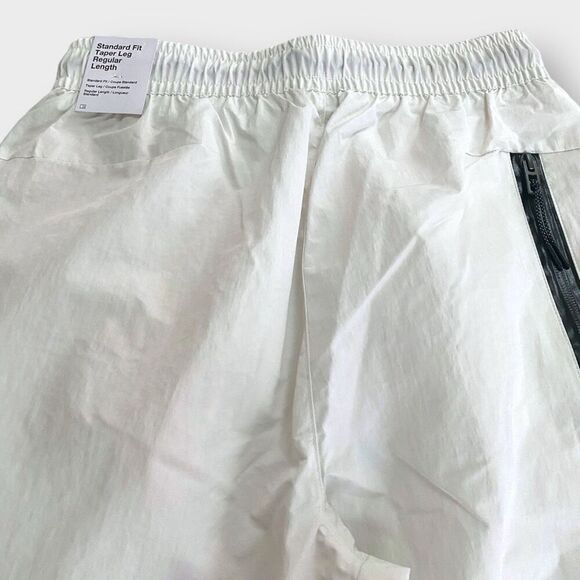 Nike Tech Essentials Lined Commuter Pants Phantom Mens size Small DQ4343-030 New - Picture 7 of 11